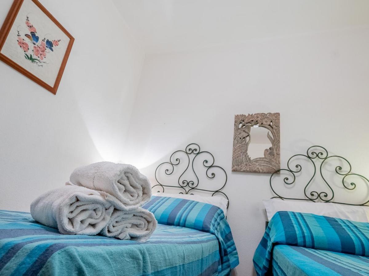 Sardinia Family Villas - Cannigione Beach Apartments Esterno foto